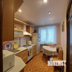 2-к квартира, вторичка, 49м2, 1/5 этаж
