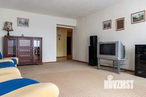 3-к квартира, вторичка, 103м2, 9/10 этаж