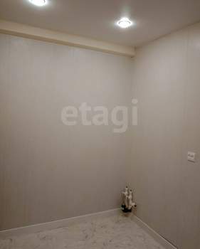 3-к квартира, вторичка, 55м2, 9/9 этаж