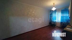 2-к квартира, вторичка, 43м2, 1/5 этаж
