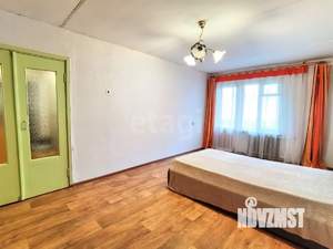 2-к квартира, вторичка, 57м2, 1/9 этаж