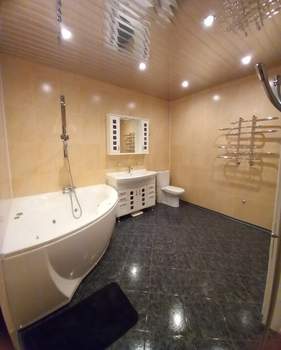 4-к квартира, вторичка, 159м2, 2/4 этаж