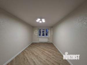 3-к квартира, вторичка, 68м2, 1/10 этаж