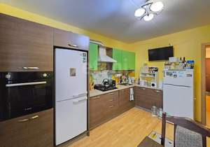 2-к квартира, вторичка, 65м2, 4/10 этаж