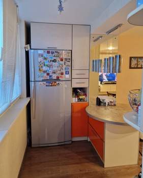 3-к квартира, вторичка, 108м2, 8/10 этаж