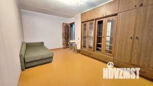 2-к квартира, вторичка, 44м2, 1/5 этаж