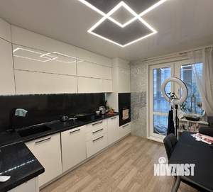 2-к квартира, вторичка, 53м2, 1/10 этаж