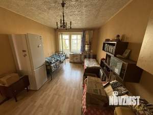 3-к квартира, вторичка, 62м2, 5/5 этаж