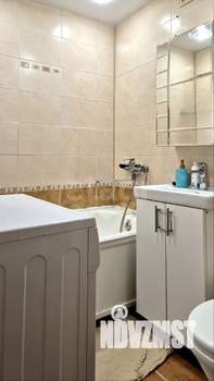 2-к квартира, вторичка, 42м2, 3/5 этаж