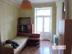 3-к квартира, вторичка, 74м2, 3/5 этаж