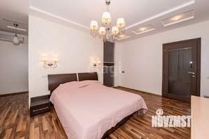 4-к квартира, вторичка, 160м2, 3/5 этаж