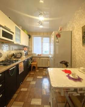 2-к квартира, вторичка, 49м2, 1/5 этаж