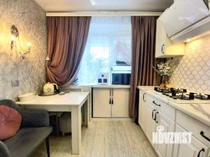 2-к квартира, вторичка, 43м2, 3/5 этаж