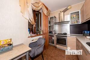 2-к квартира, вторичка, 62м2, 4/4 этаж