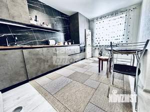3-к квартира, вторичка, 74м2, 6/14 этаж