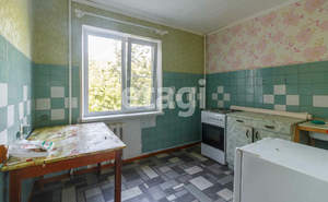 1-к квартира, вторичка, 42м2, 3/5 этаж