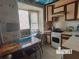 3-к квартира, вторичка, 61м2, 2/5 этаж