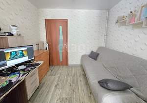 2-к квартира, вторичка, 52м2, 1/10 этаж