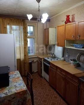 2-к квартира, вторичка, 54м2, 1/5 этаж