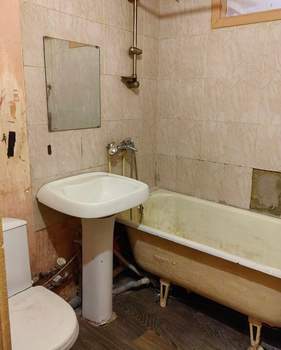 3-к квартира, вторичка, 42м2, 2/5 этаж