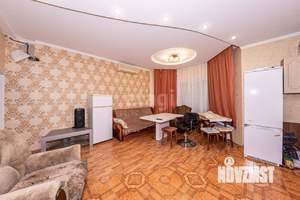 6-к квартира, вторичка, 210м2, 3/3 этаж