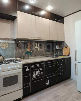 2-к квартира, вторичка, 53м2, 10/10 этаж