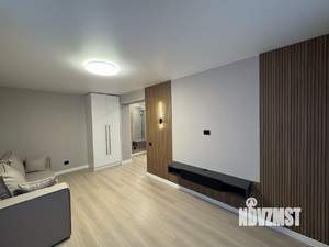 2-к квартира, вторичка, 42м2, 3/5 этаж