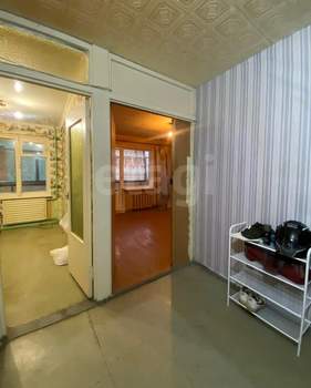 3-к квартира, вторичка, 65м2, 2/9 этаж