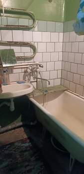 3-к квартира, вторичка, 54м2, 9/9 этаж