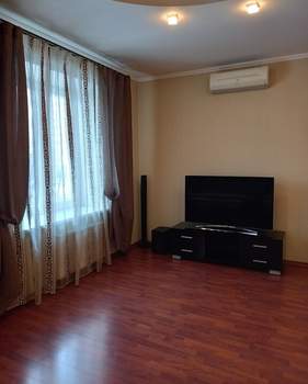 4-к квартира, вторичка, 159м2, 2/4 этаж